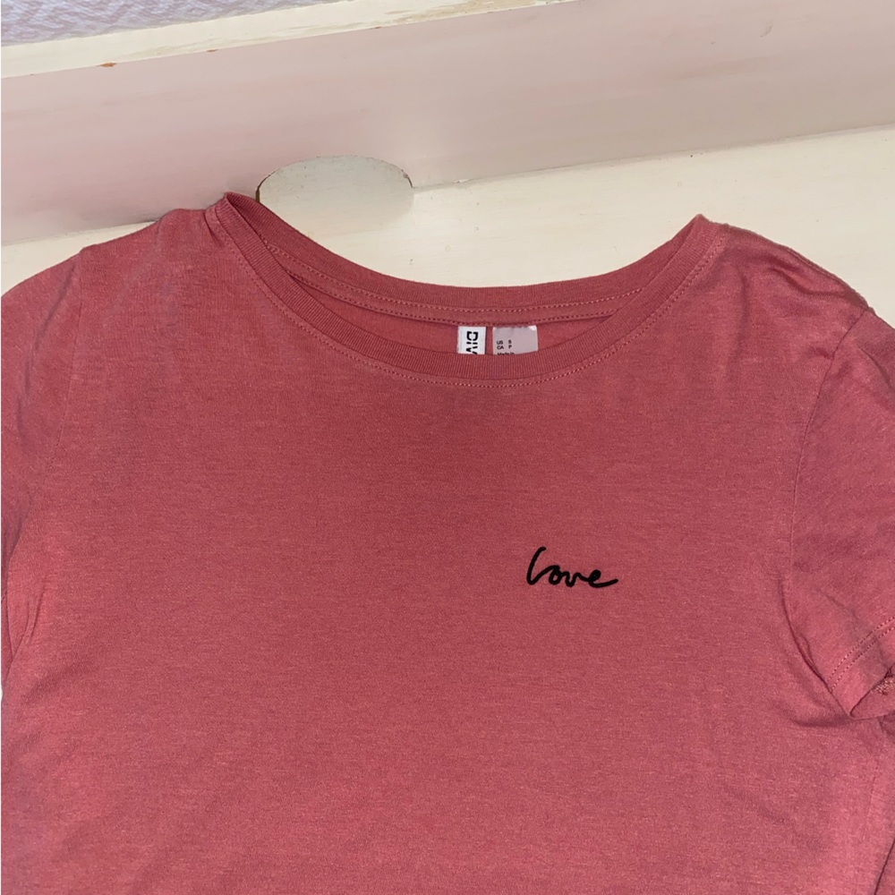 H&M tee